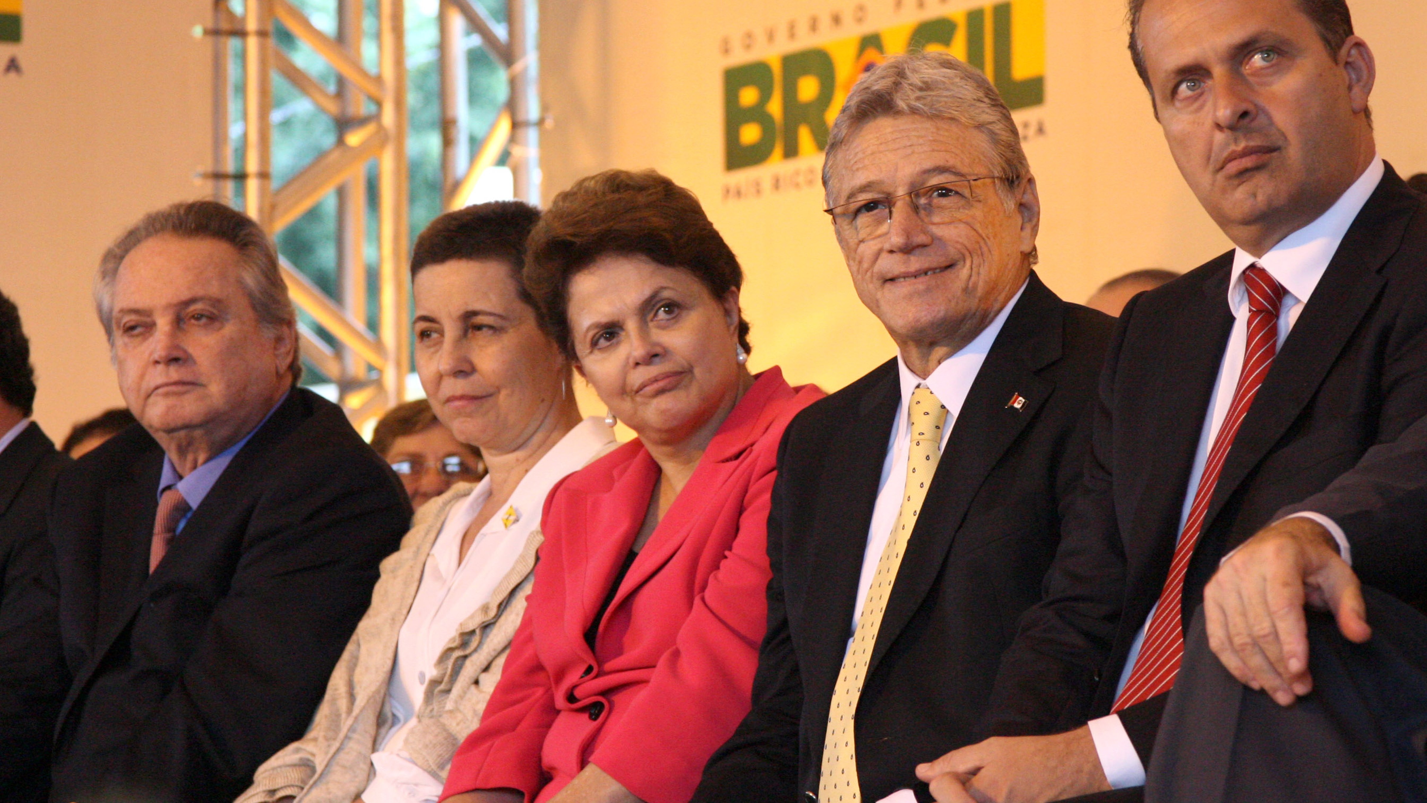 25-07-2011 Teotonio e Dilma em Arapiraca(CR) (2).jpg