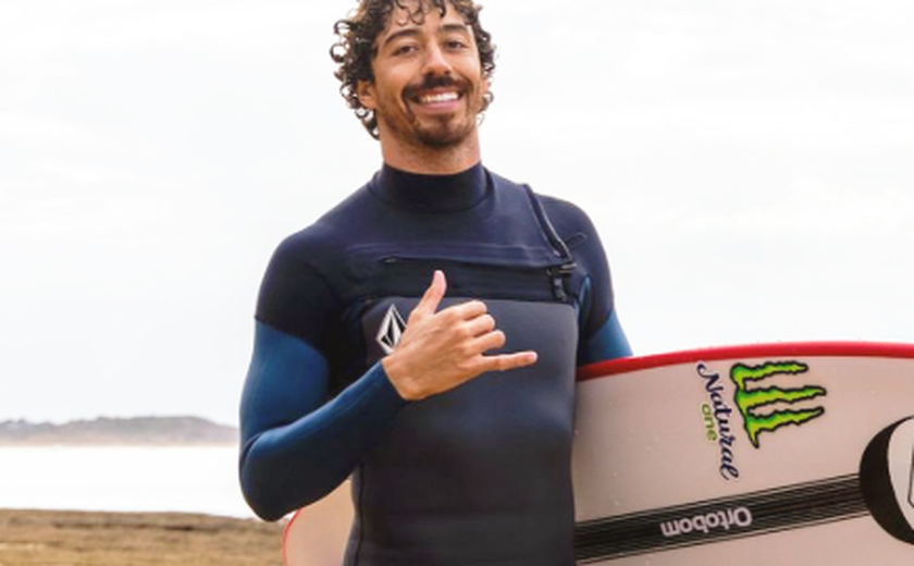Yago Dora perde na final da etapa de Jeffreys Bay, mas avança à WSL Finals