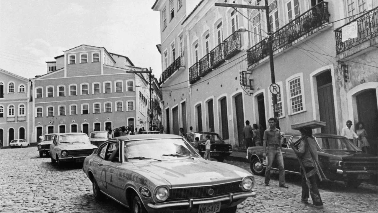Automóvel revolucionou a estrutura das cidades brasileiras no século XX