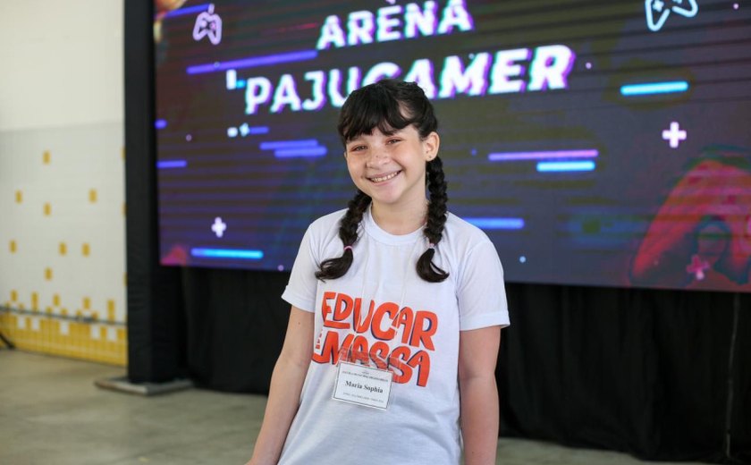 Alunos de escolas municipais participam da Arena Pajugamer e aprendem brincando