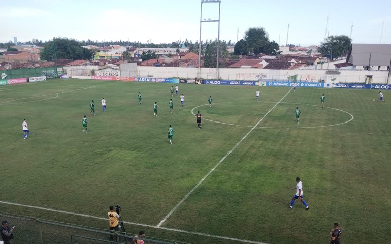 Murici segura empate com Penedense e avança no Alagoano; Coruripe supera o Cruzeiro