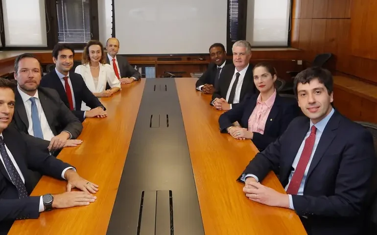 Em confirmando cenário esperado, Copom antevê redução de mesma magnitude nas próximas reuniões