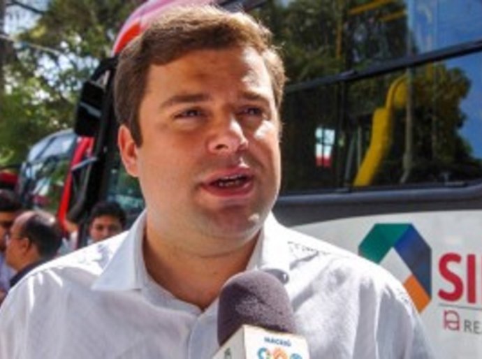 Marcelo Palmeira se reúne com conselheiros tutelares do Tabuleiro