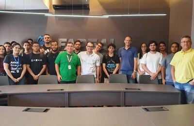 Estudantes de Computação e Mecatrônica da Unima visitam a Fapeal