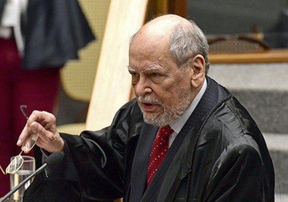Morre em Brasília o ministro aposentado do STF Sepúlveda Pertence
