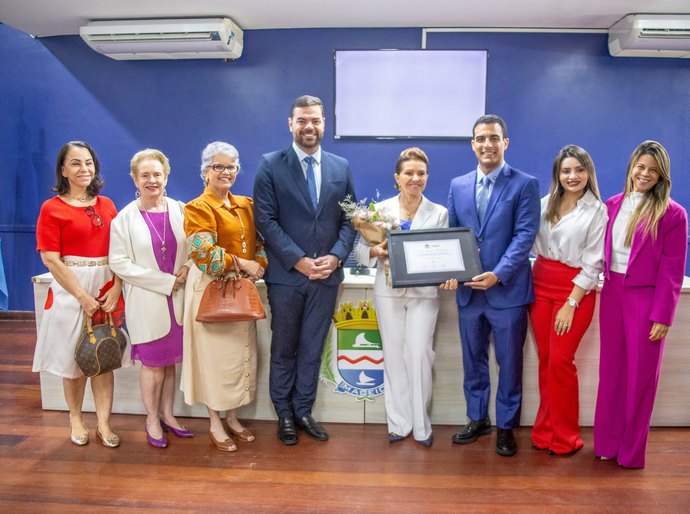 Câmara de Maceió entrega Comenda Mário Guimarães à juíza Ana Florinda Dantas