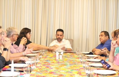Paulo Dantas recebe membros da Engenharia para discutir demandas das categorias