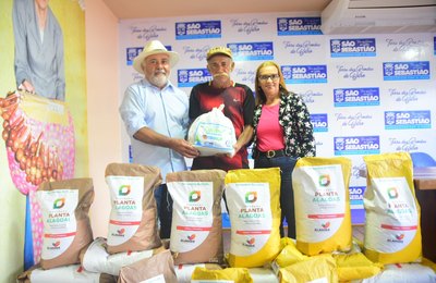 São Sebastião supera marca de 19 toneladas de sementes distribuídas
