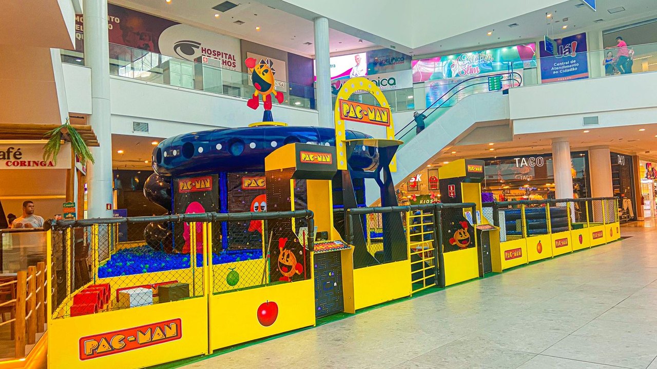 Shopping Pátio Maceió traz espaço lúdico com o famoso personagem de videogame Pacman para a diversão das crianças