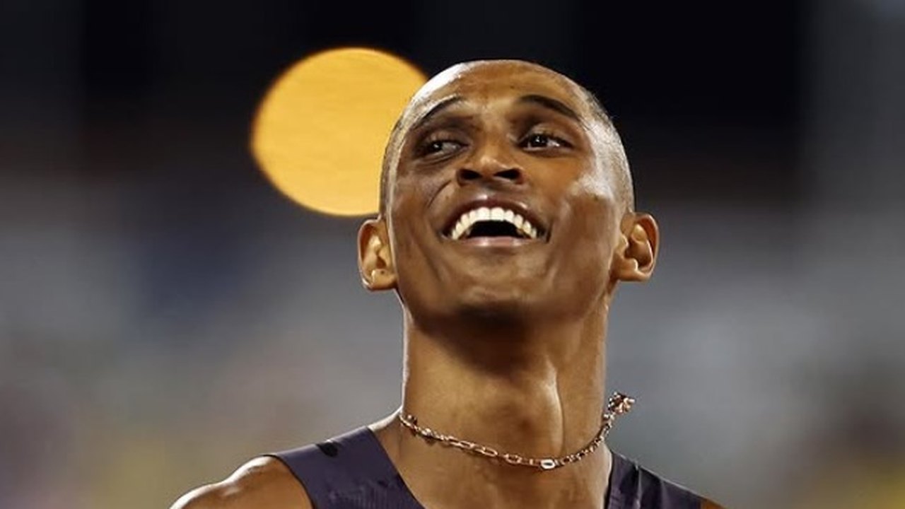Alison dos Santos conquista o ouro na Diamond League com a melhor marca do ano