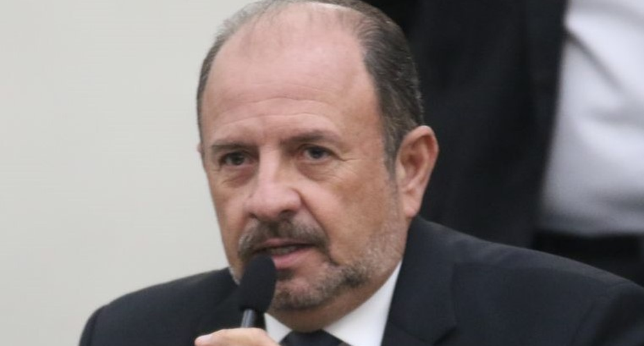 Aprovado projeto que prevê vacinação domiciliar para pessoas com TEA