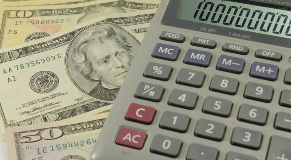 dolar e economia 