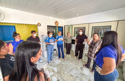 Secult promove capacitação em Coqueiro Seco para reativar Biblioteca Pública Municipal