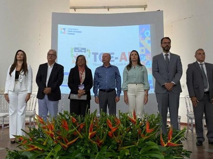 Prefeita Paula Santa Rosa representou a AMA na II Jornada Itinerante do TCE-AL em Palmeira