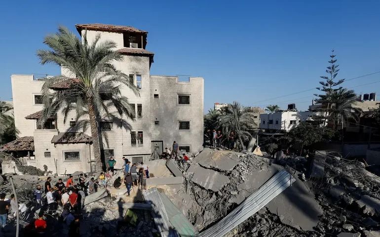 Reféns já estão em Israel, dizem forças de defesas de Israel