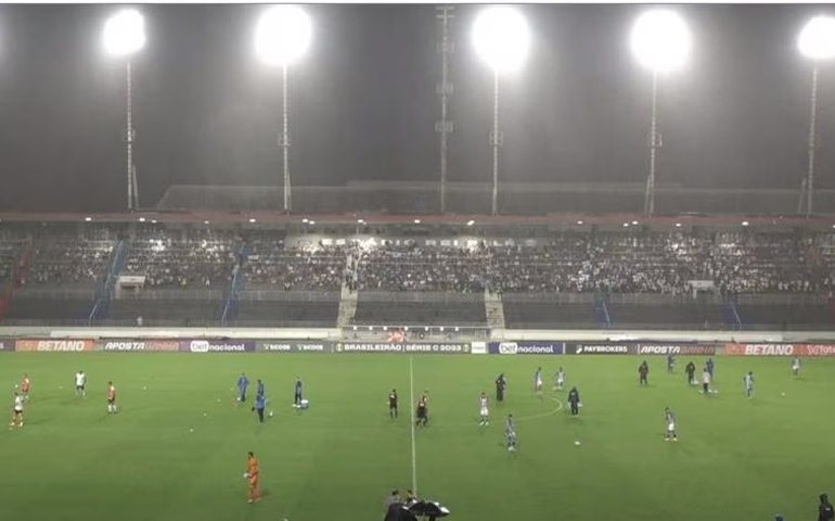 Gramado fica sem as linhas e partida da Série C do Brasileiro é adiada