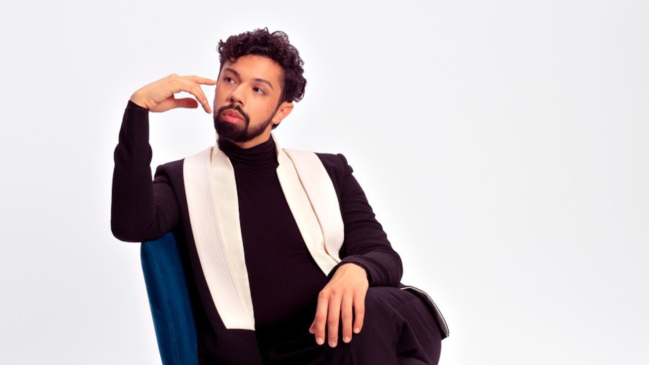 Sopranista Bruno de Sá faz recital no Teatro São Pedro