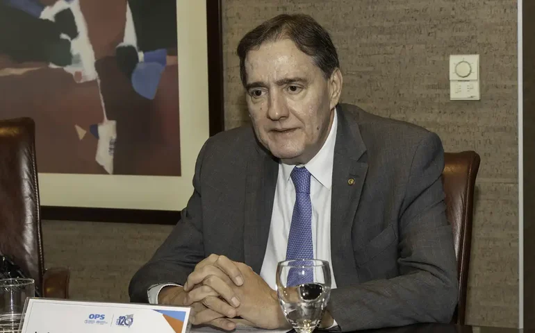 Vacinação pode levar até 8 anos para reduzir transmissão da dengue