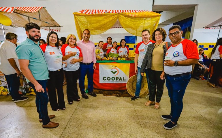 Estado promove palestras sobre cooperativismo para alunos de União dos Palmares