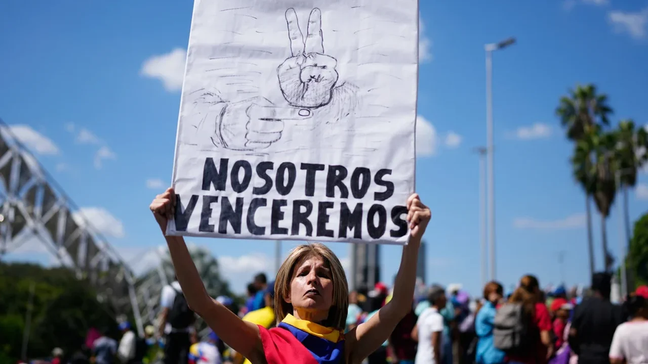 EUA enviam delegação à Venezuela em primeiro passo para a restauração das relações após a captura de Maduro