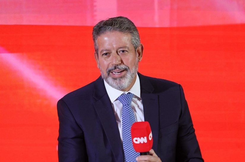 Deputado que mais investimentos garantiu para Alagoas, Arthur Lira se posiciona como favorito ao Senado