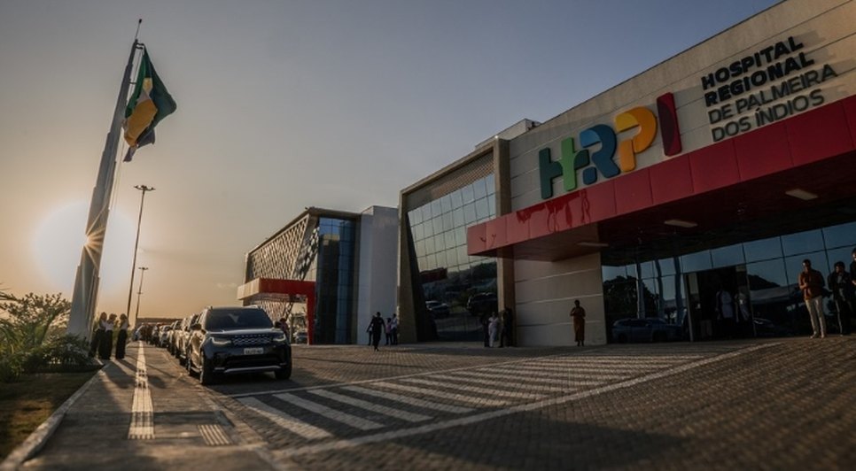 Hospital Regional do Médio Sertão foi inaugurado em dezembro de 2025 e integra a investigação da Polícia Federal sobre contratos da Sesau com a NG Engenharia. - Foto: Arquivo/Agência Alagoas