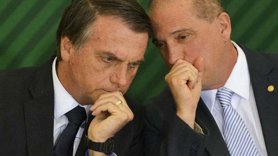Bolsonaro desiste de se aproximar de Renan e solta Onyx contra a CPI da Covid