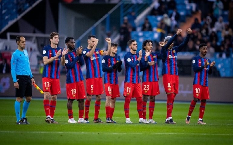 MP denuncia Barça por corrupção de pagamentos a ex-dirigente de arbitragem