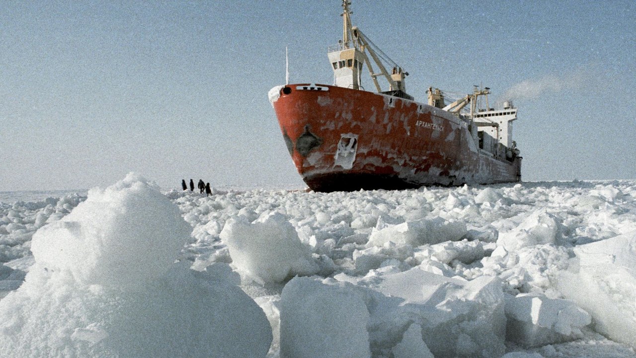 União Europeia planeja monitorar navios russos e submarinos no Ártico, diz mídia