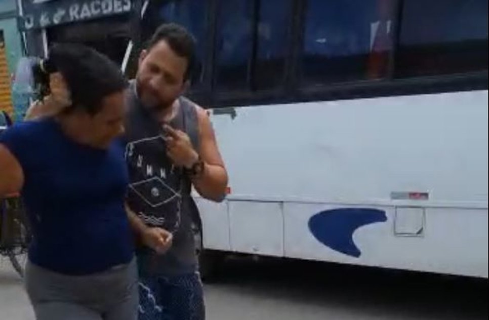 MUlher presa em Tobias / Foto: Redes Sociais