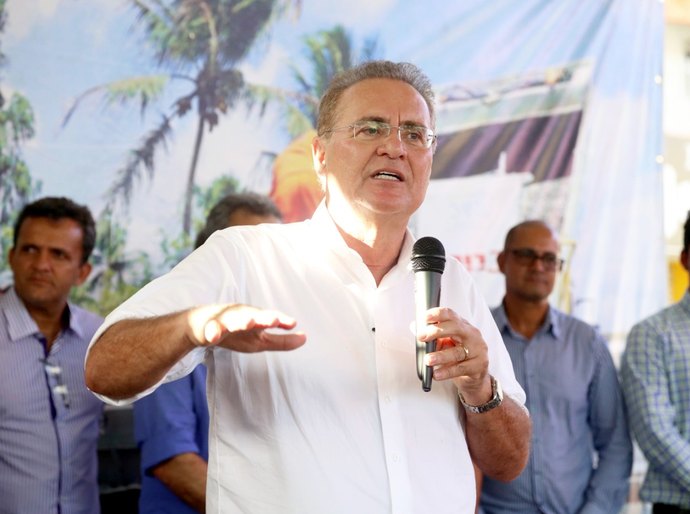 Renan acompanha lançamento de nova etapa do Pró-Estradas em União