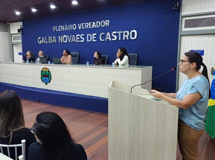 Saúde apresenta relatório de prestação de contas em audiência pública na Câmara de Vereadores