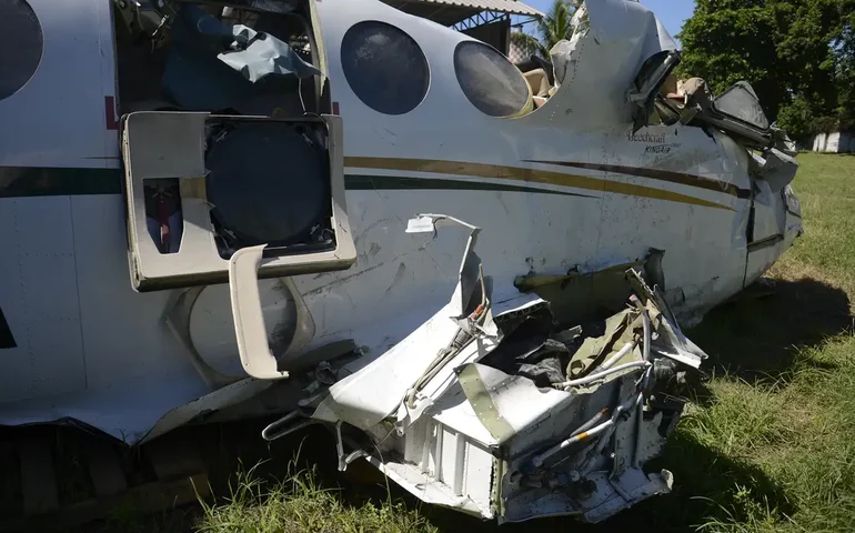 Imprensa internacional destaca queda de avião em Vinhedo, interior de SP