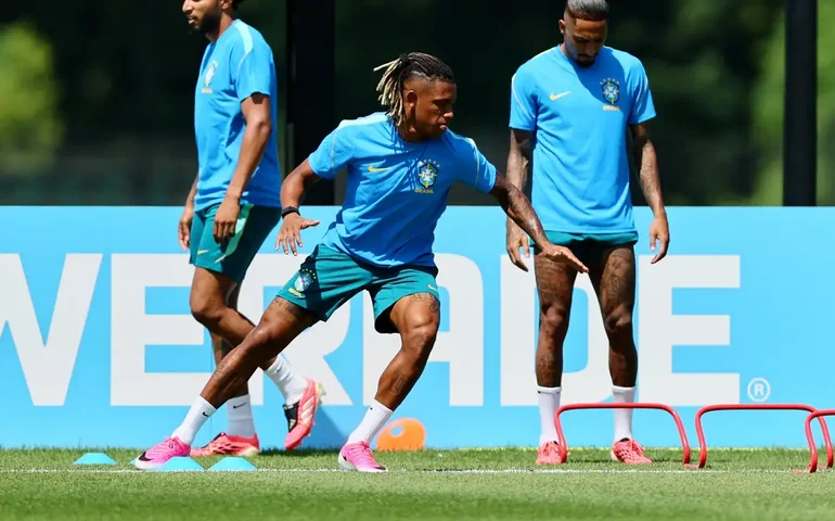 Surpresas na reta final de ciclo fazem parte da história do Brasil em Copas