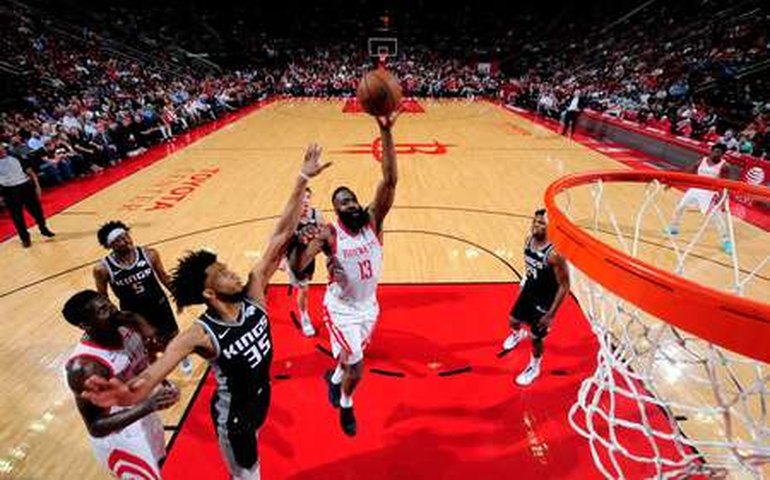 NBA inicia conversas com jogadores sobre mudanças em razão do coronavírus