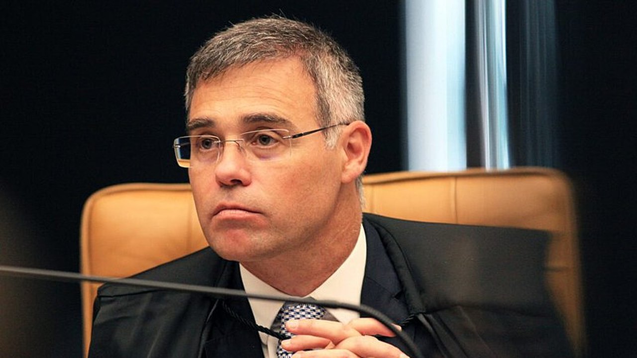 Quem é André Mendonça, novo relator do caso Banco Master no STF