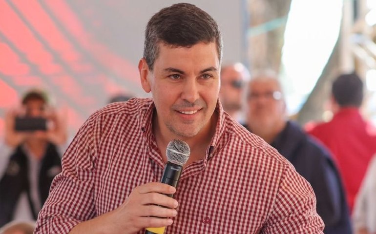 Paraguai segura impostos para criar 100 mil empregos na fronteira com o Brasil