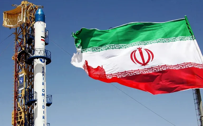 Assassinato, sequestro, destruição: Irã executa três homens e uma mulher condenados por espionagem para Israel