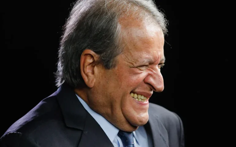 Criticado por bolsonaristas, Valdemar recua de fala sobre planejamento de golpe: 'eu errei'