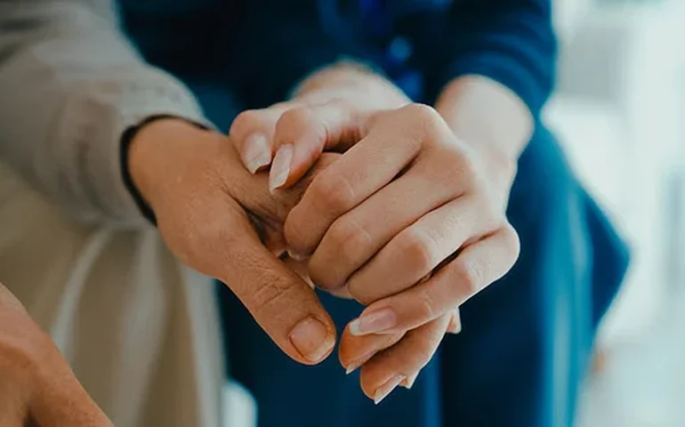 Cuidados paliativos priorizam qualidade de vida e o alívio do sofrimento de pacientes