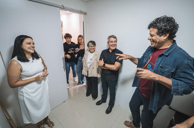 Empreendedora alagoana recebe visita de Raí após transformar negócio com apoio ao crédito