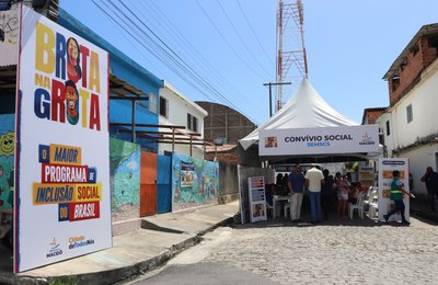 Brota na Grota leva serviços essenciais a mais duas comunidades