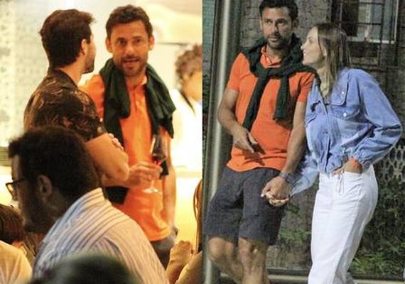 Aposentado, Fred curte noite com a mulher e amigos no Leblon e posa com fãs