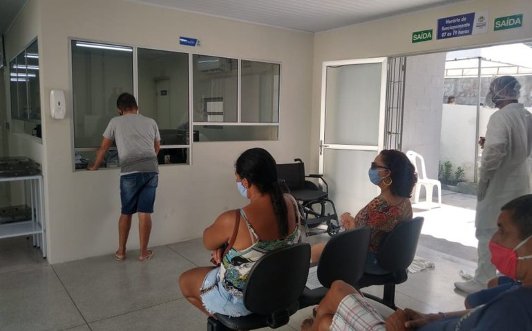 Covid-19: primeiro dia de funcionamento registra 100 atendimentos em Jacarecica