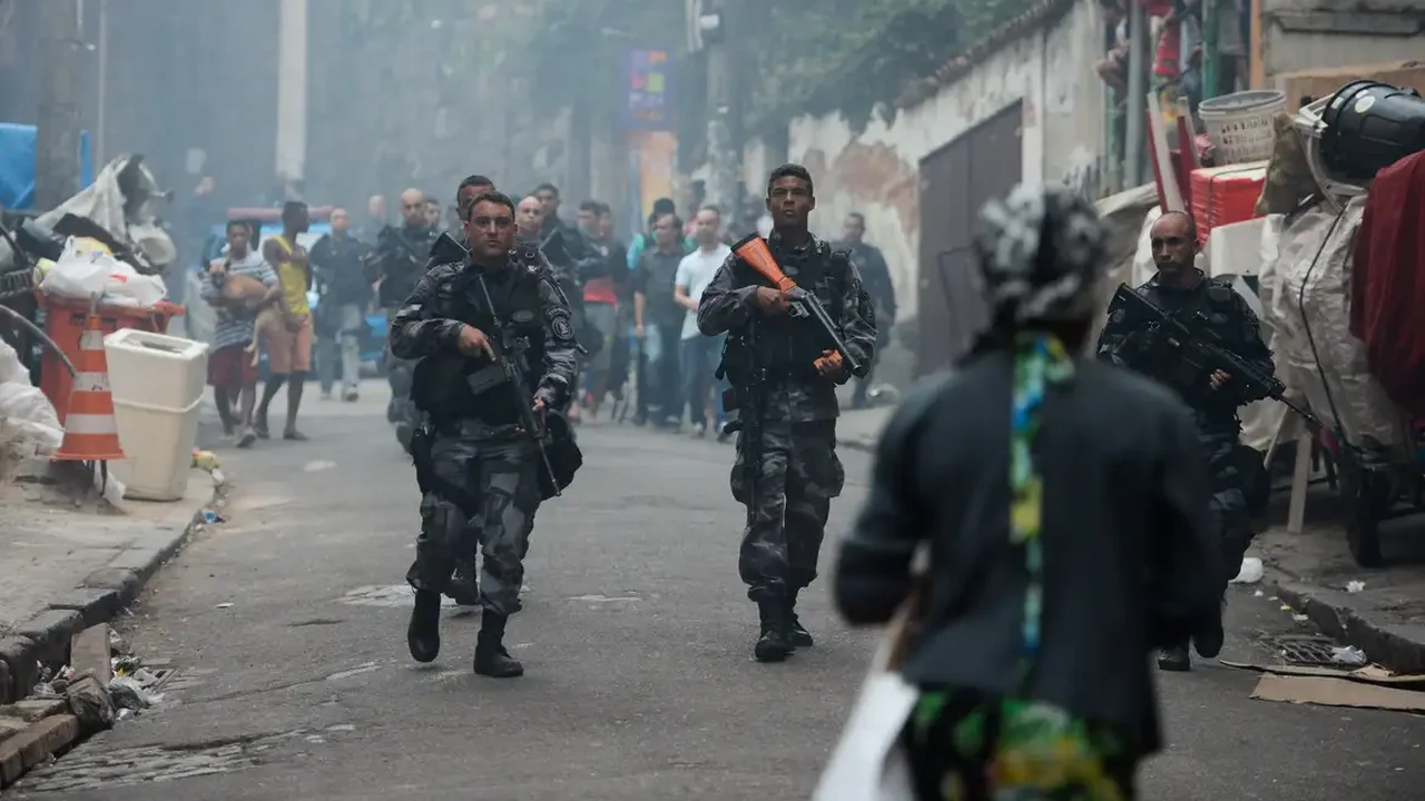 Classificar PCC e CV como terroristas favorece o crime, diz secretário