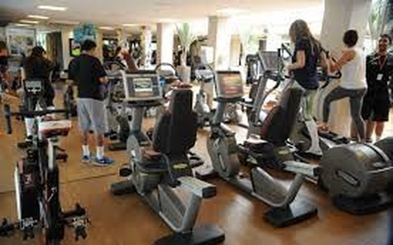 Musculação: o que é, benefícios e riscos