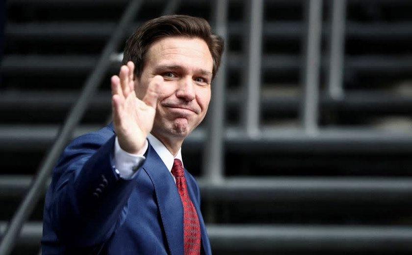 Governador da Flórida, Ron DeSantis anuncia candidatura à presidência