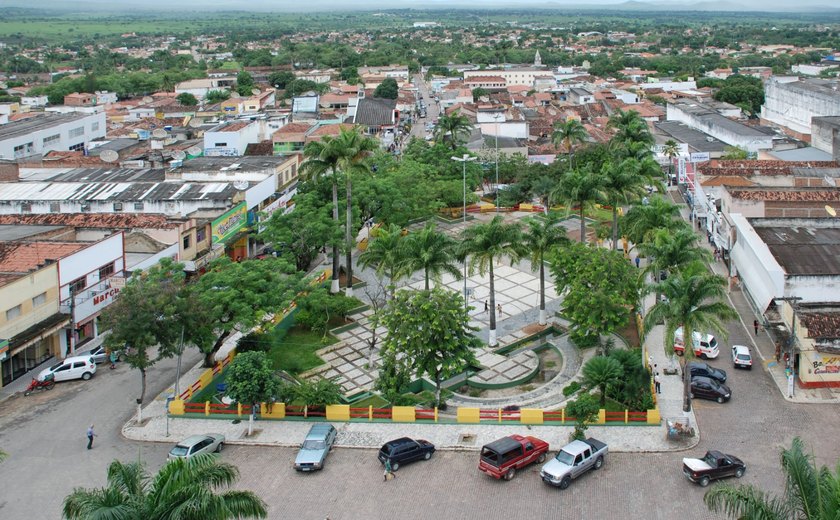 Palmeira dos Índios completa 136 anos com 5.372 empresas com registro ativo, informa Juceal