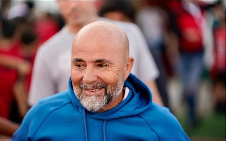 Sampaoli pede indenização de R$ 500 mil a Neto por acusação de racismo e abre processo criminal