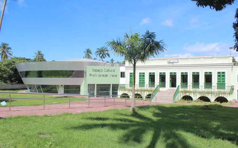 Sinteal emite nota de repúdio após ataque a tiros em escola indígena de Palmeira dos Índios